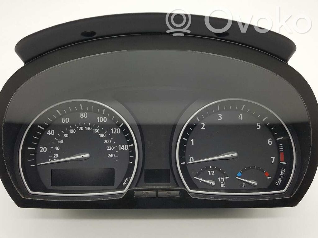 BMW X3 E83 Speedometer (instrument cluster) 