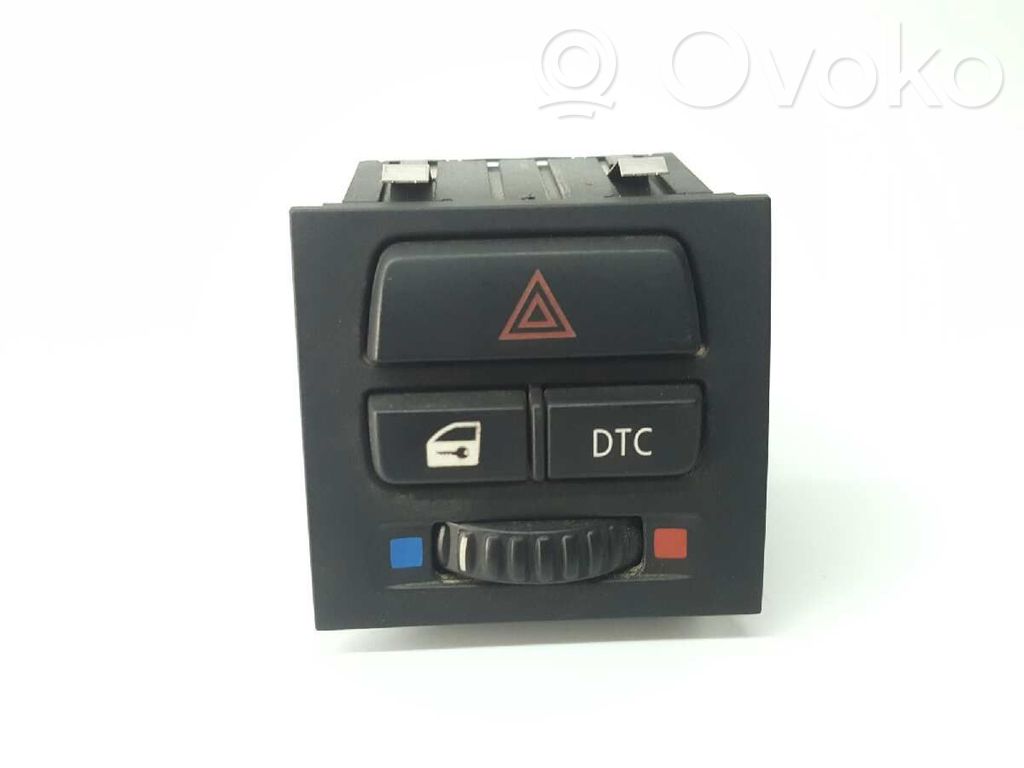 Hazard light switch   6945652,61316945652