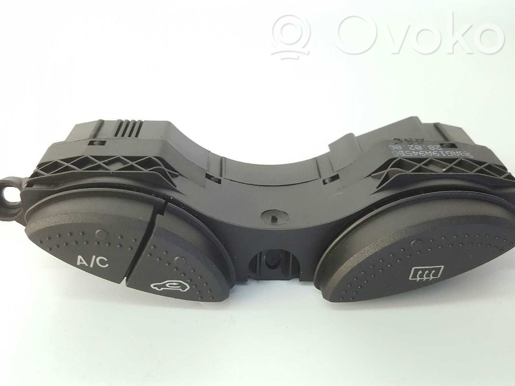 Ford Focus Multifunctional control switch/knob 