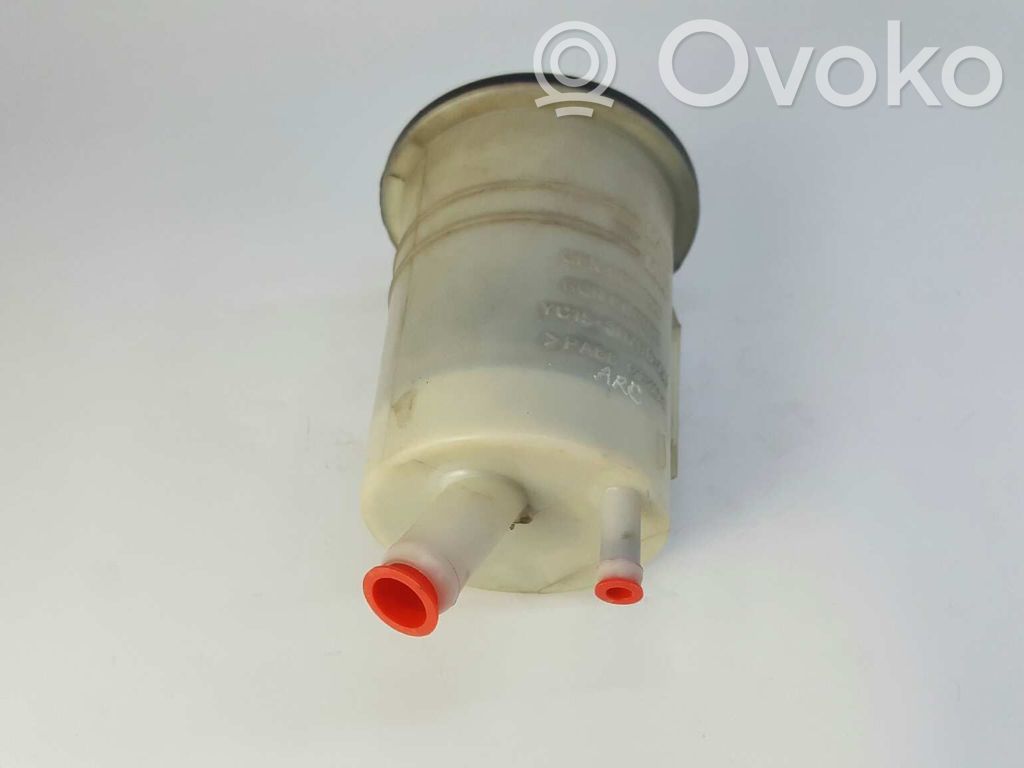 Muu ulkopuolen osa   YC153R700AA