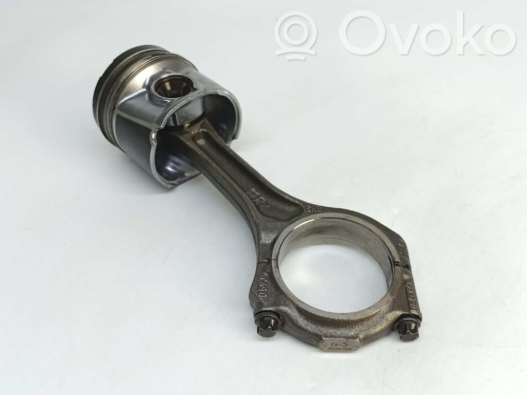 Audi A4 S4 B6 8E 8H Gearbox mounting bracket 