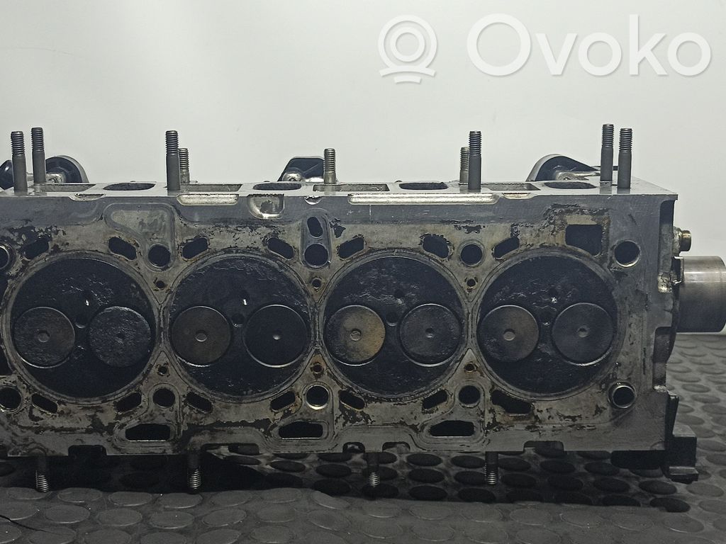 Opel Zafira B Engine head 