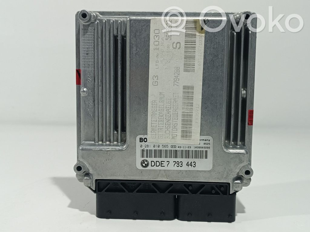 BMW 3 E46 Engine control unit/module 