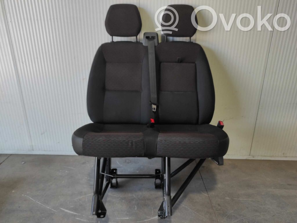 Peugeot Boxer Etumatkustajan istuin 
