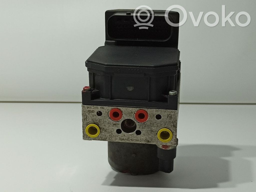 ABS-pumppu   Q0006648V004000000