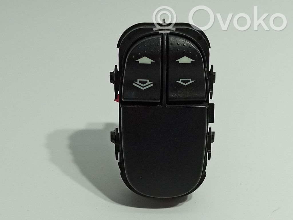 Ford Focus Electric window control switch 
