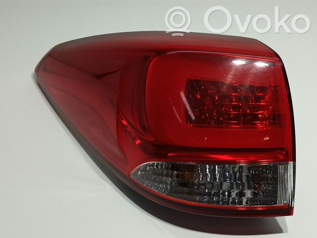 KIA Carens III Takavalot 