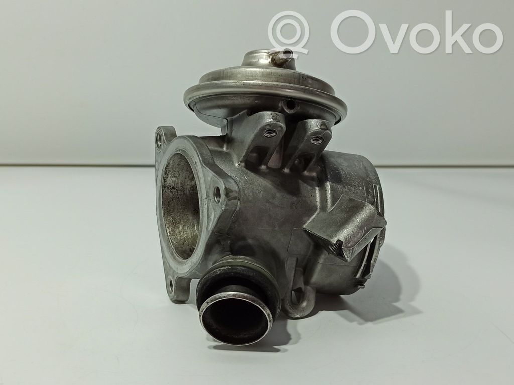 Mercedes-Benz E W211 Altra parte esteriore