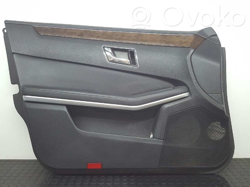 Mercedes-Benz E W212 Etuoven verhoilu 