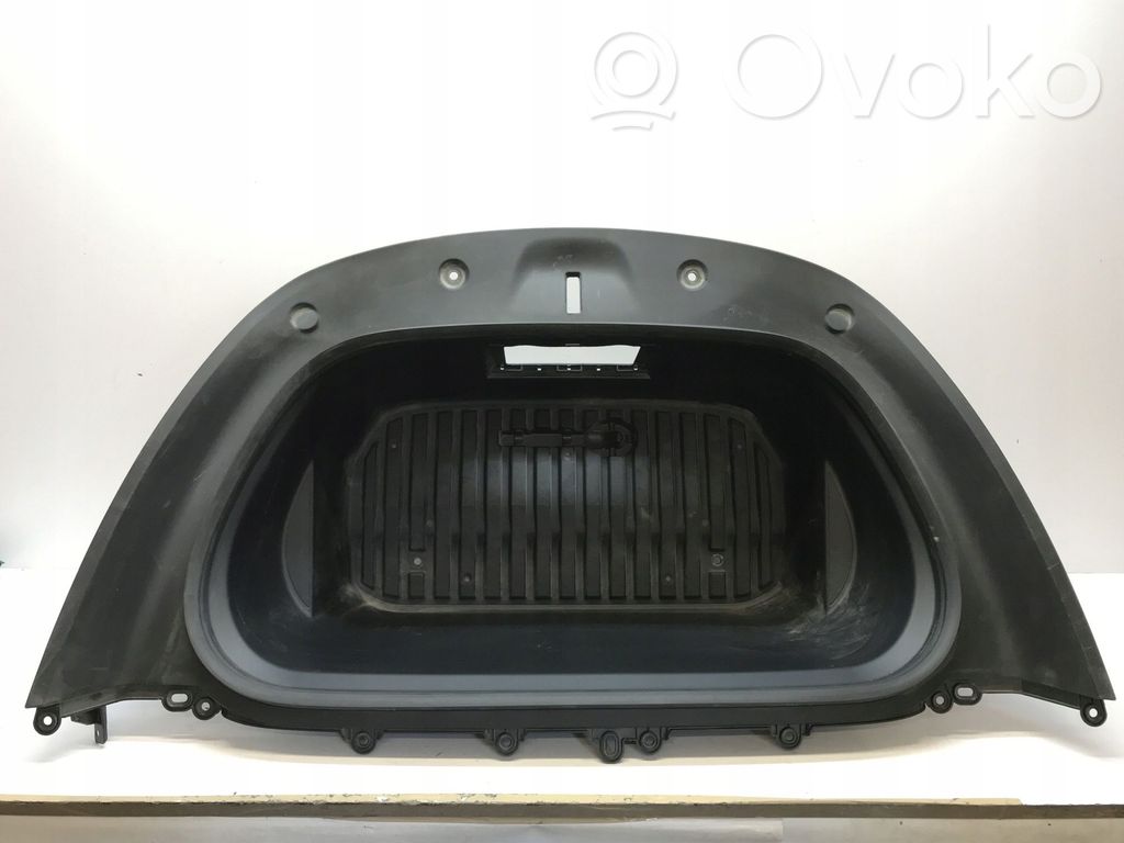 Tesla Model Y Garnitures hayon 