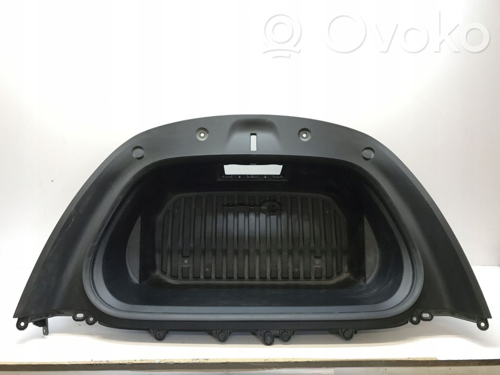 Tesla Model Y Garnitures hayon 