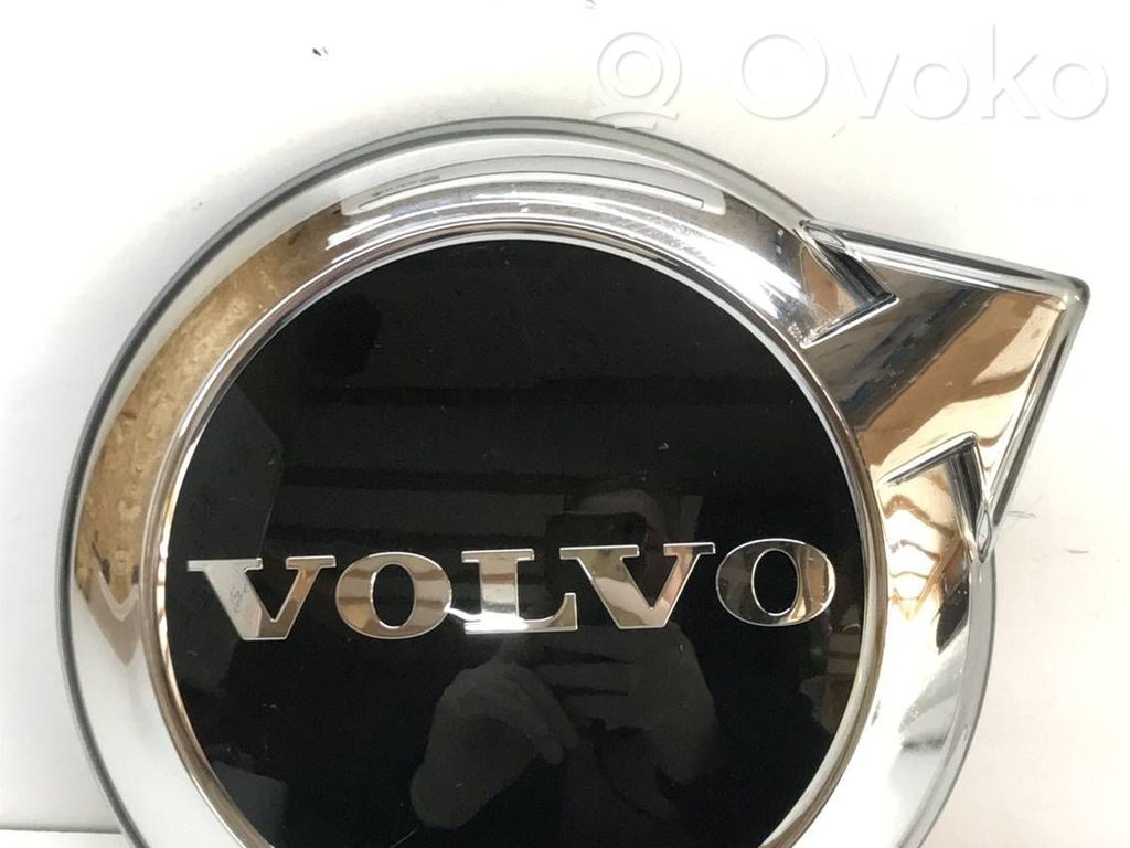 Volvo XC40 Emblemat / Znaczek 