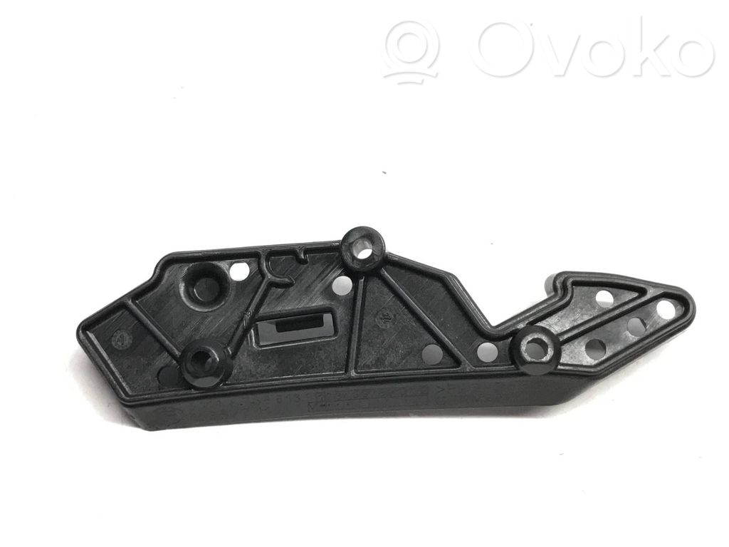 Front bumper mounting bracket   8738613