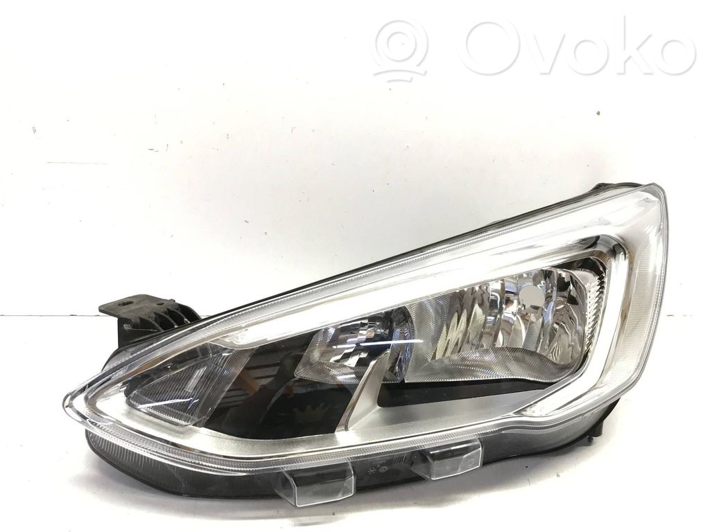 Ford Focus Headlight/headlamp 