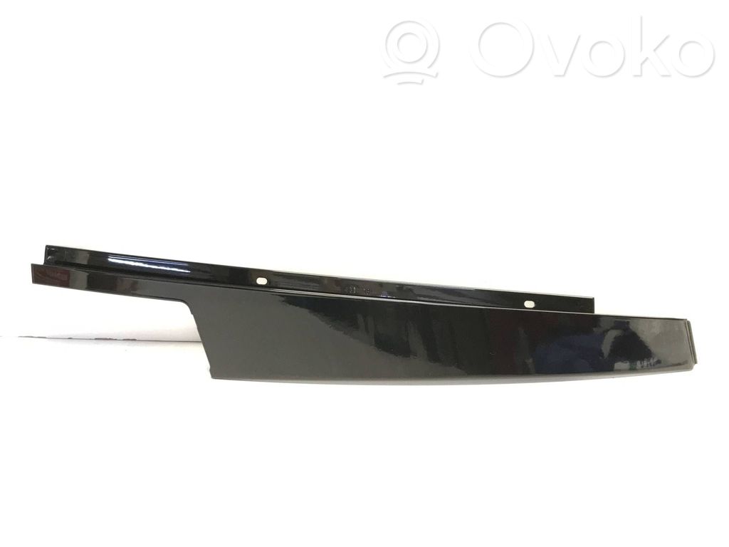 Listwa / Uszczelka szyby drzwi przednich   51335A56DF3