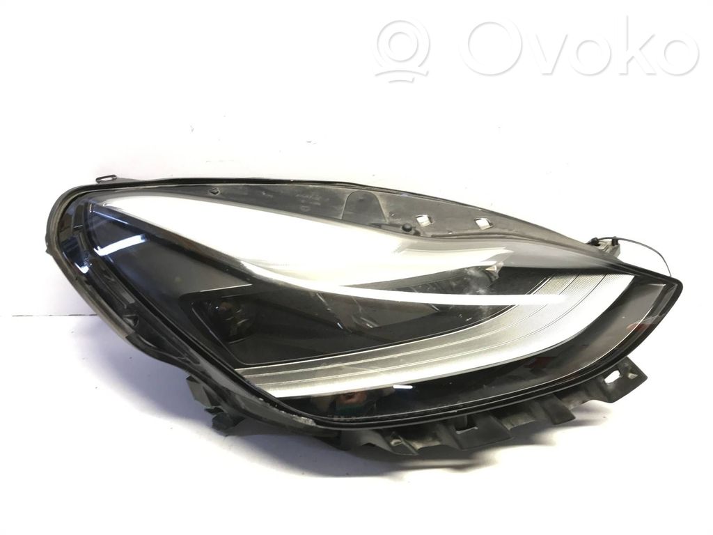 Tesla Model Y Headlight/headlamp 