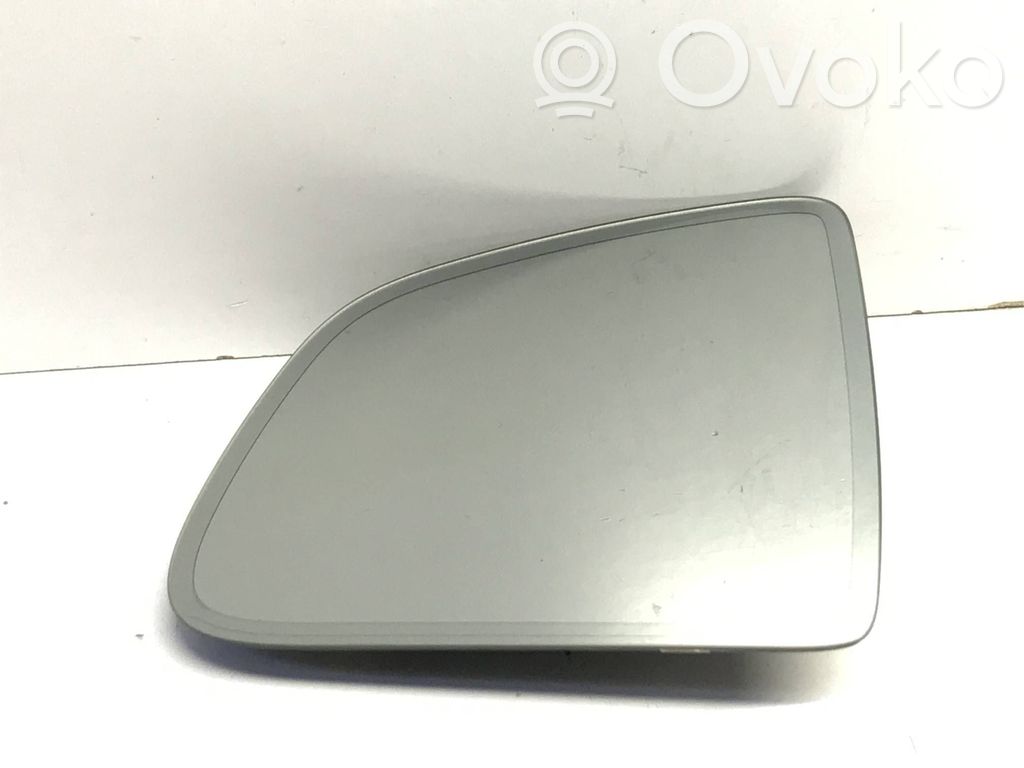Tesla Model Y Sticlă oglindă laterală 