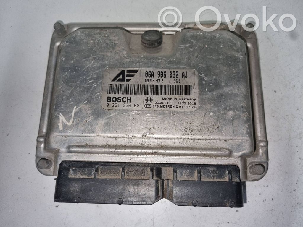 Engine control unit/module ECU   06A906032AJ,26SA7706,0261206601