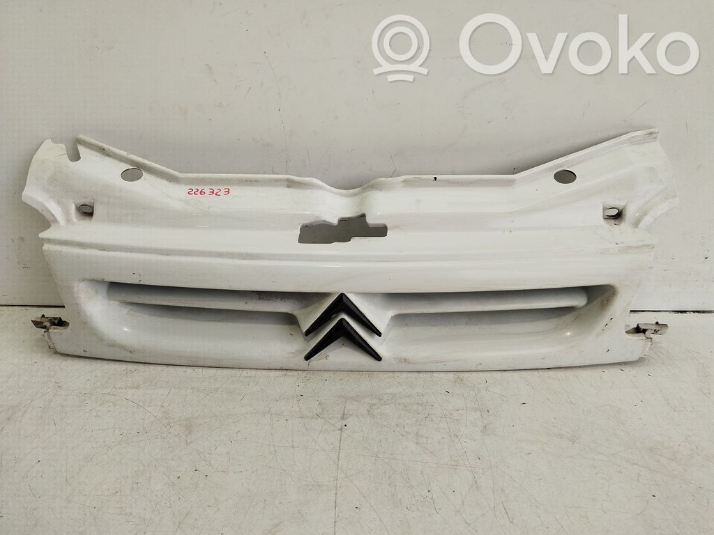 Citroen Berlingo Etusäleikkö 