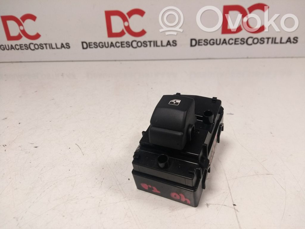 Electric window control switch   93581J7100,93590J7050