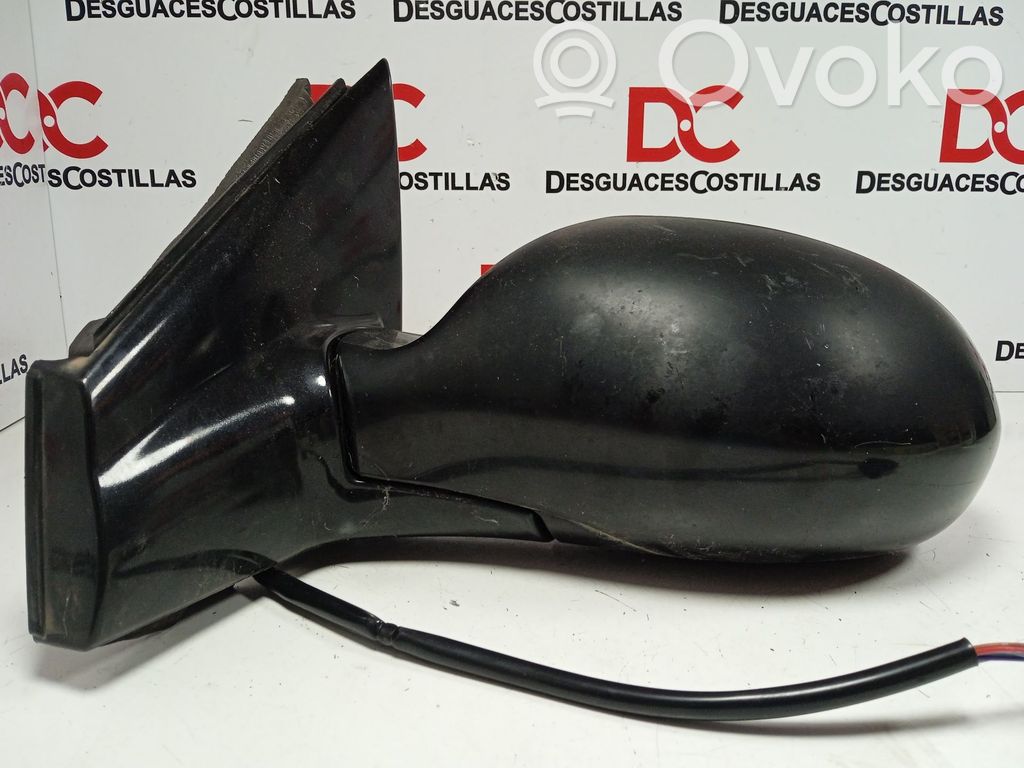 Citroen C5 Front door electric wing mirror 