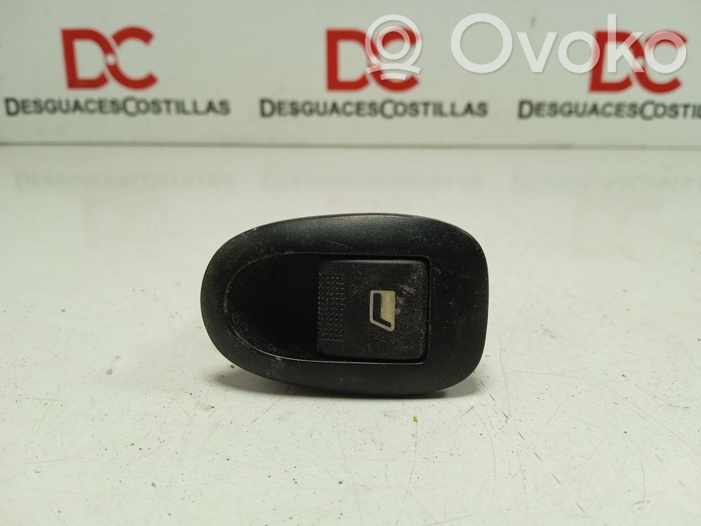 Citroen C3 Electric window control switch 