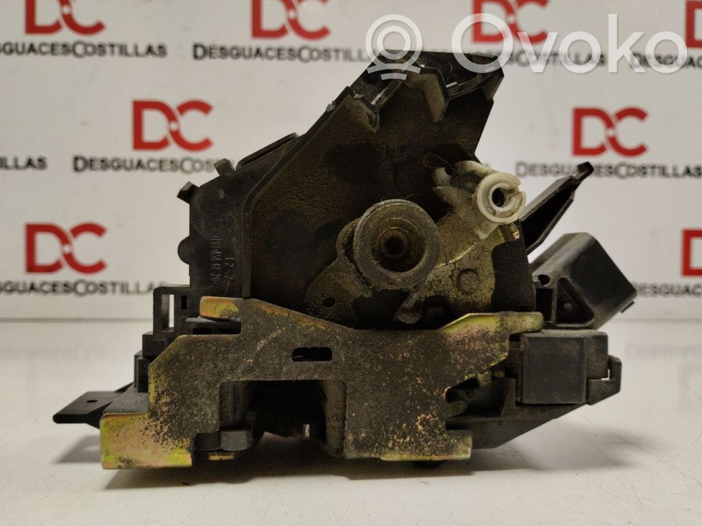 Ford Focus Front door lock 