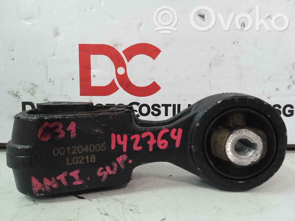 Citroen C5 Engine mount bracket 