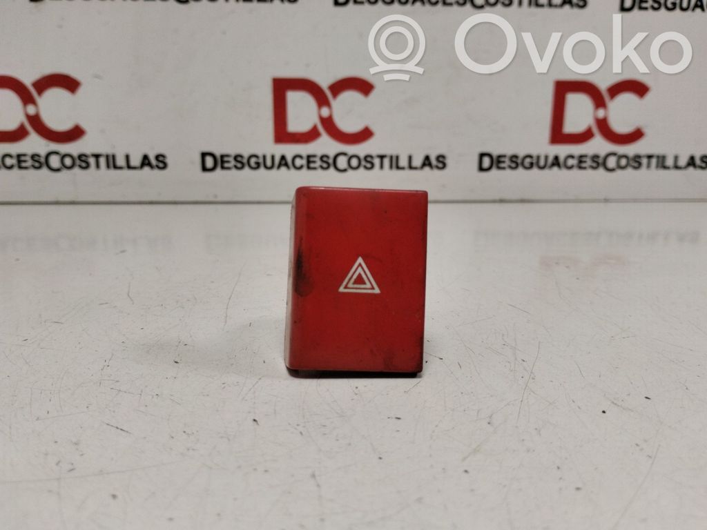 Renault Maxity Hazard light switch 