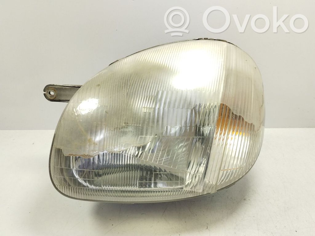 Hyundai Atos Prime Lampa przednia 