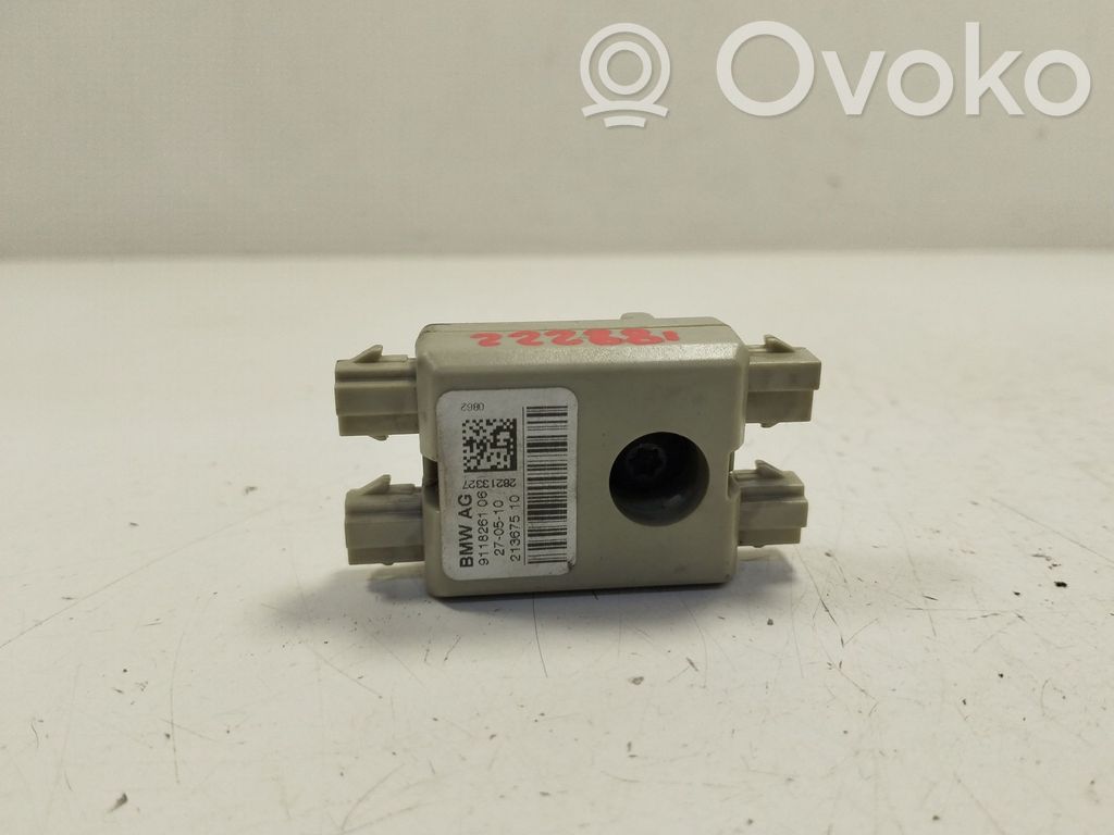 Autres unités de commande / modules   911826106