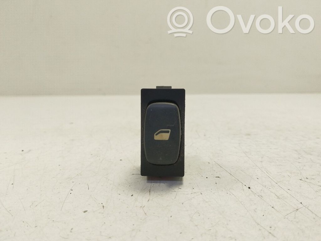 Peugeot 407 Electric window control switch 