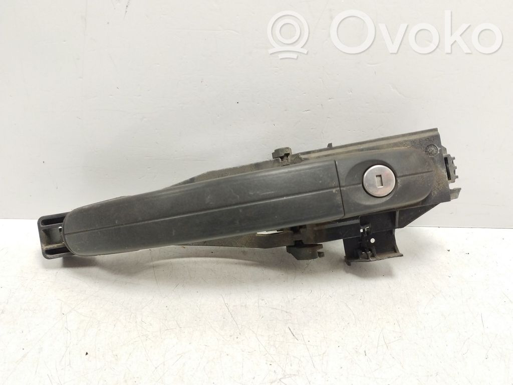 Ford Focus Manecilla externa puerta delantera 