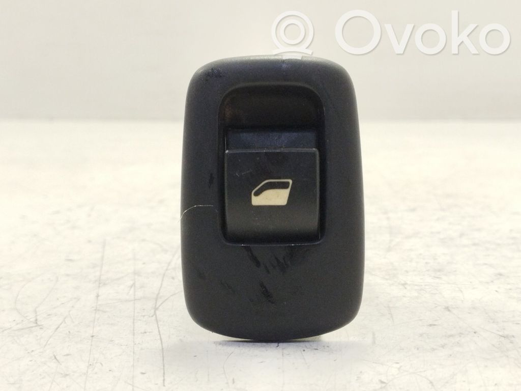 Electric window control switch   6554HK