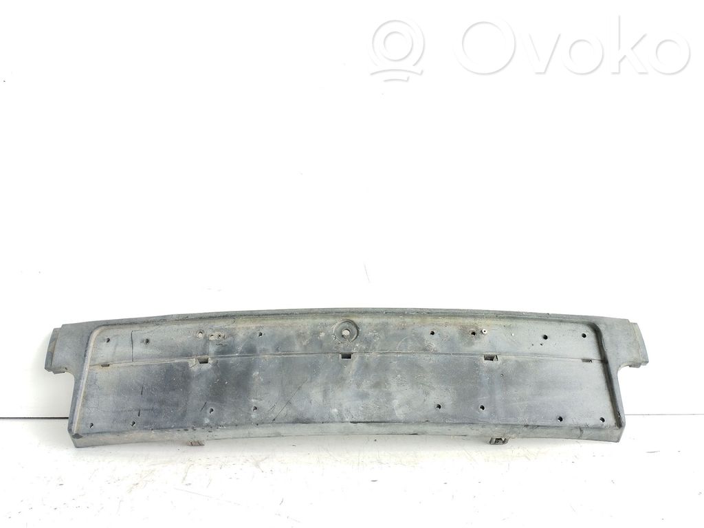 BMW 3 E36 Ramka przedniej tablicy rejestracyjnej 