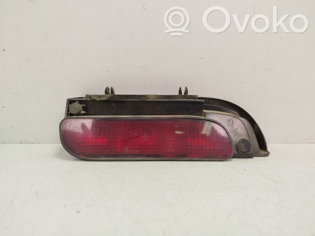 Peugeot Partner Third/center stoplight 