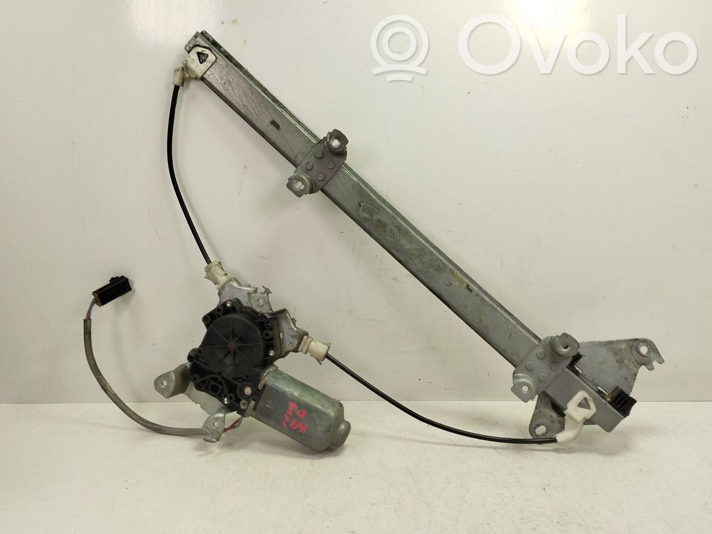 Nissan Primera Lève-vitre manuel de porte avant 