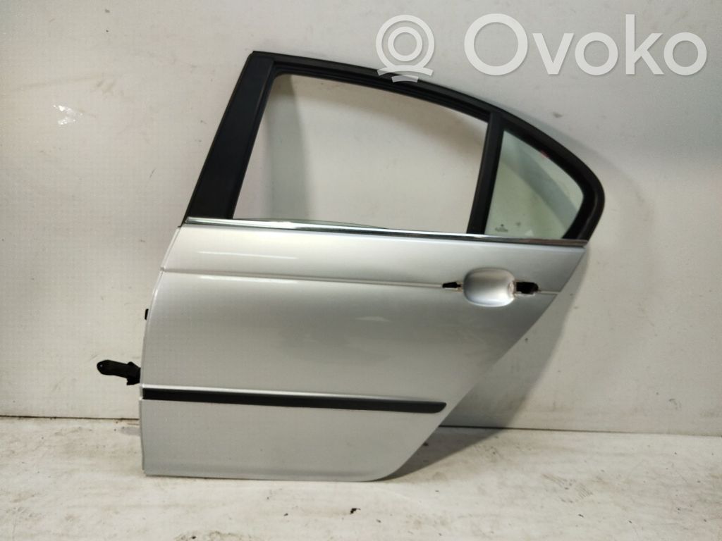 BMW 3 E46 Rear door 