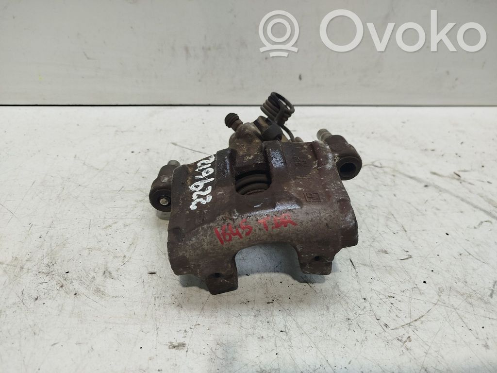 Ford Focus Скоба заднего суппорта 