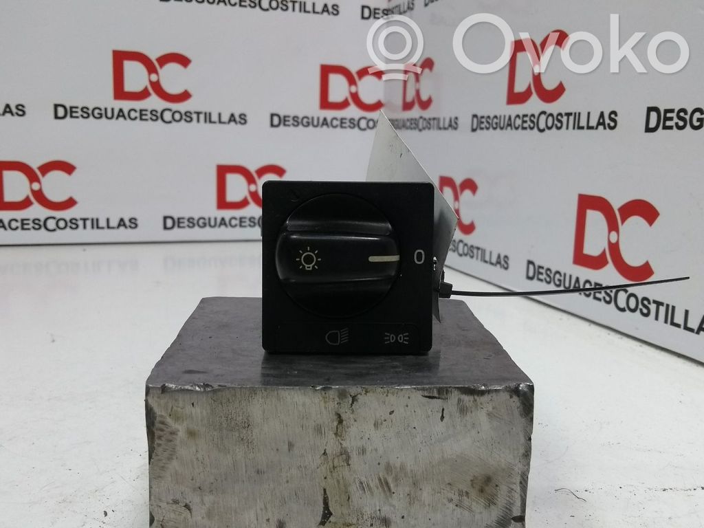 Panel lighting control switch   9148850,95W09V