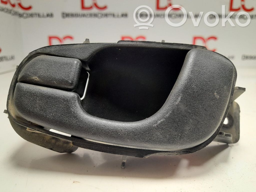 Daewoo Lanos Manecilla interna puerta trasera 