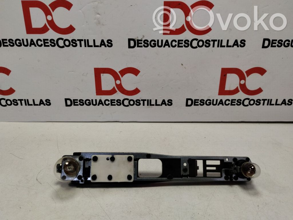 Citroen C5 Aizmugures spuldzes vāka turētājs 