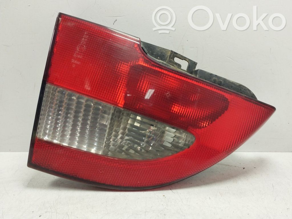 Renault Megane I Bec far 