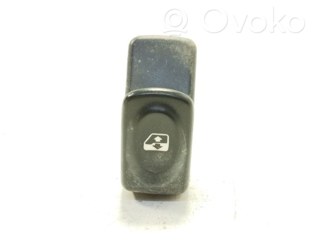 Renault Kangoo I Electric window control switch 