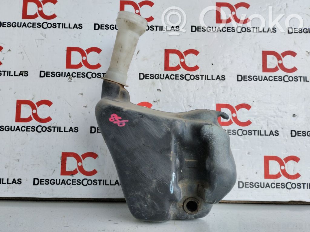 Peugeot 106 Langų skysčio bakelis 