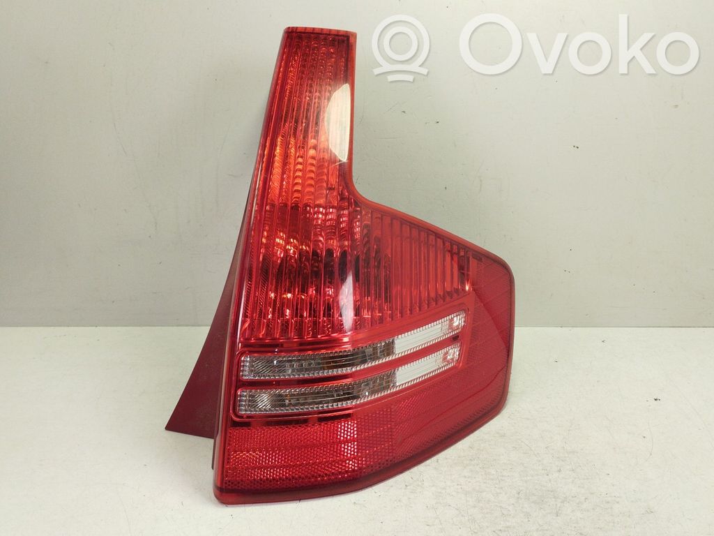 Citroen C4 Grand Picasso Aizmugurējais lukturis virsbūvē 