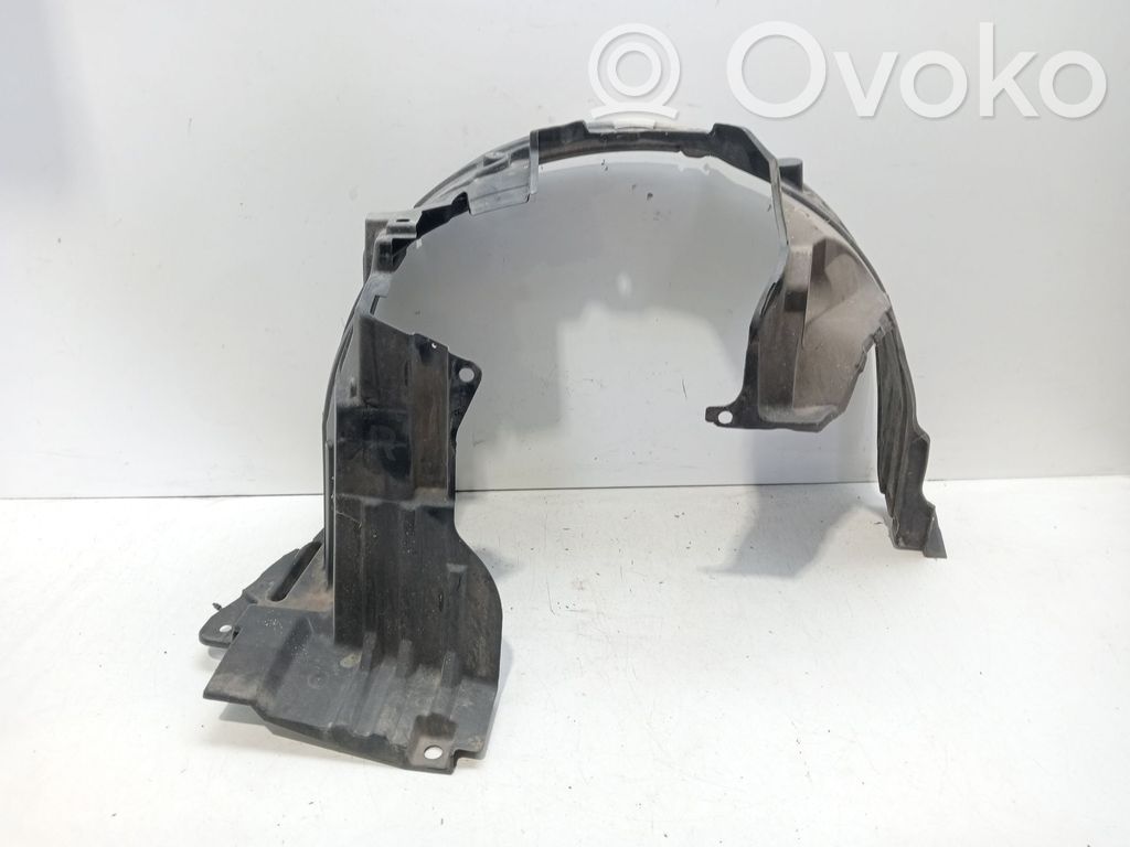 Nissan Micra Nadkole przednie 