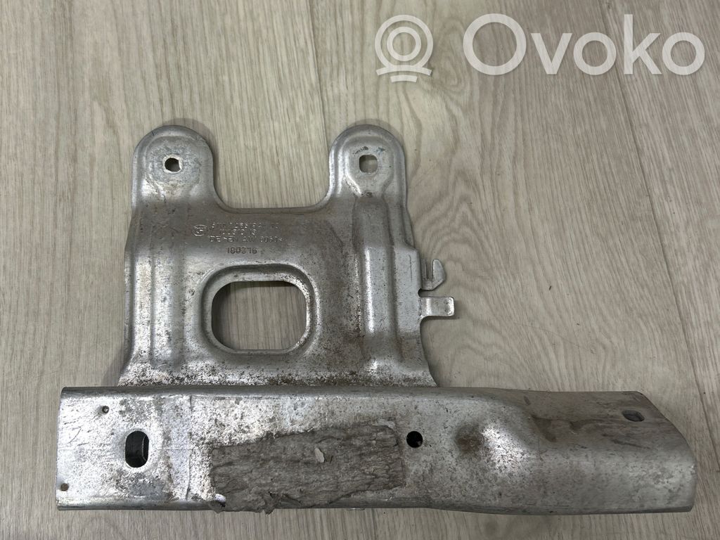 BMW 2 F22 F23 Soporte del parachoques delantero 