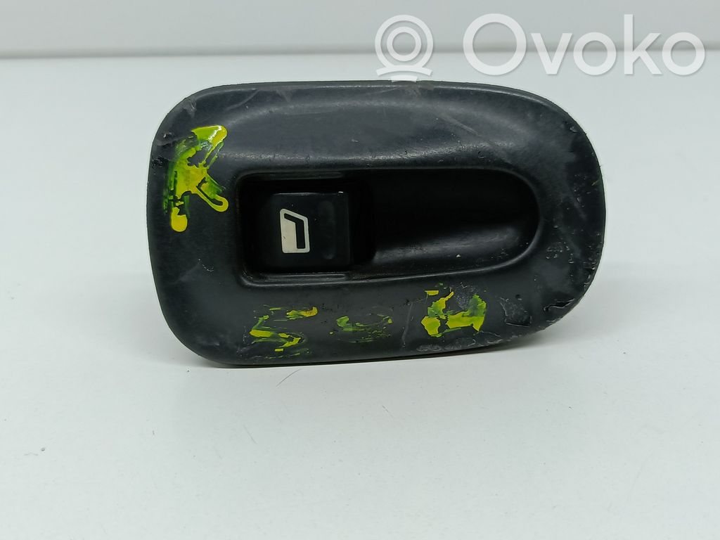 Peugeot 306 Front door window winding handle 