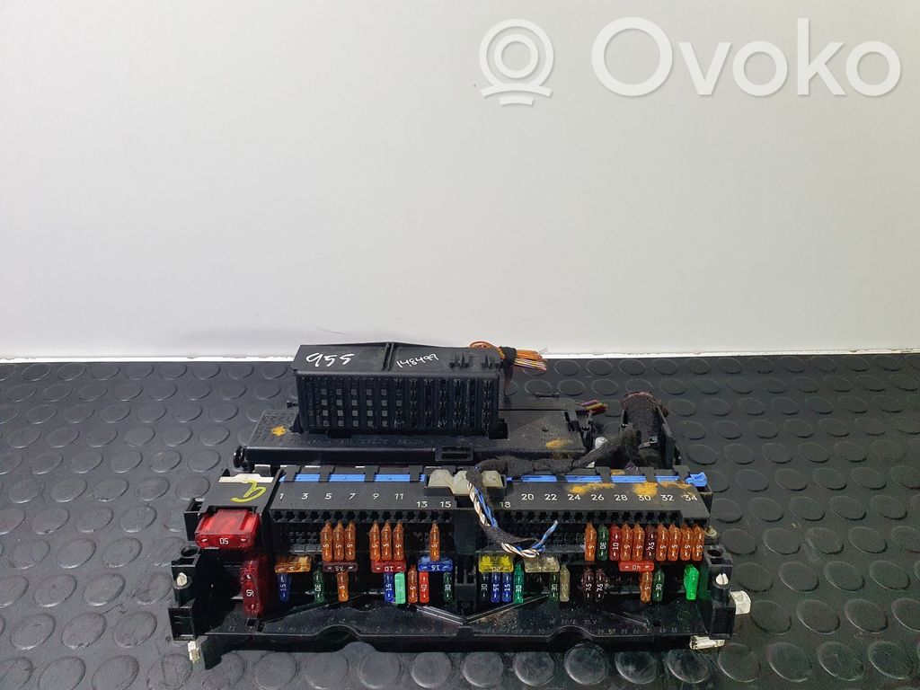Module de fusibles   86501331